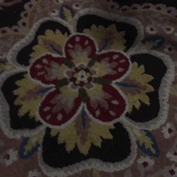 Meet your Posher, May - Picture 1 of 1